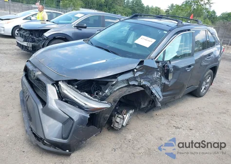 2022 Toyota Rav4 Xle z USA, uszkodzony, nr VIN 2T3P1RFV2NC303143